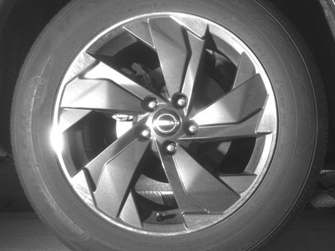 Used 2025 Nissan Rogue SV FWD image 15