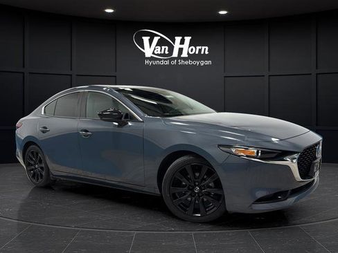 Used 2024 MAZDA MAZDA3 s AWD/4WD image 1