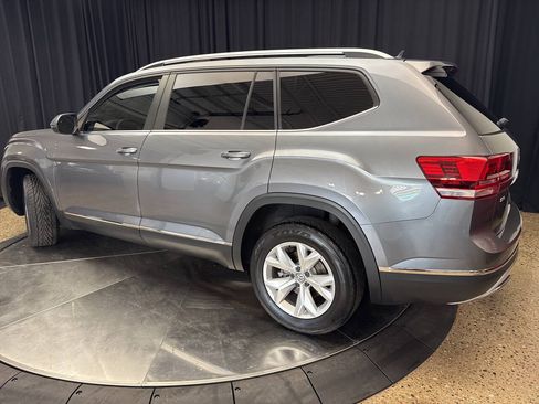 Used 2018 Volkswagen Atlas SEL AWD/4WD image 5