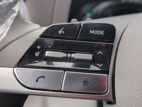 New 2026 Hyundai Elantra SEL Sport Premium FWD image 14