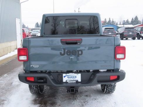 New 2026 Jeep Gladiator Sport image 9