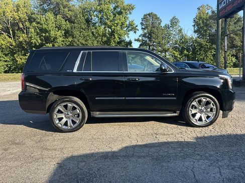 Used 2016 GMC Yukon SLT w/ Open Road Package AWD/4WD image 2