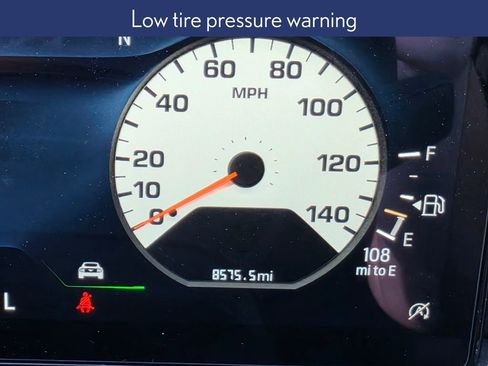 Used 2025 Ford Mustang Coupe image 8