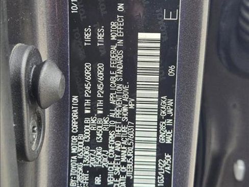 Used 2020 Toyota 4Runner Nightshade image 25