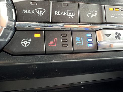 New 2025 Ford F150 Lariat w/ Equipment Group 502A High image 37