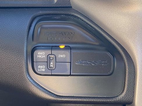 Used 2023 RAM 2500 Big Horn w/ Level 1 Equipment Group AWD/4WD image 27