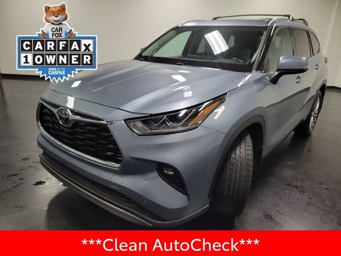 Used 2022 Toyota Highlander Platinum AWD/4WD image 4