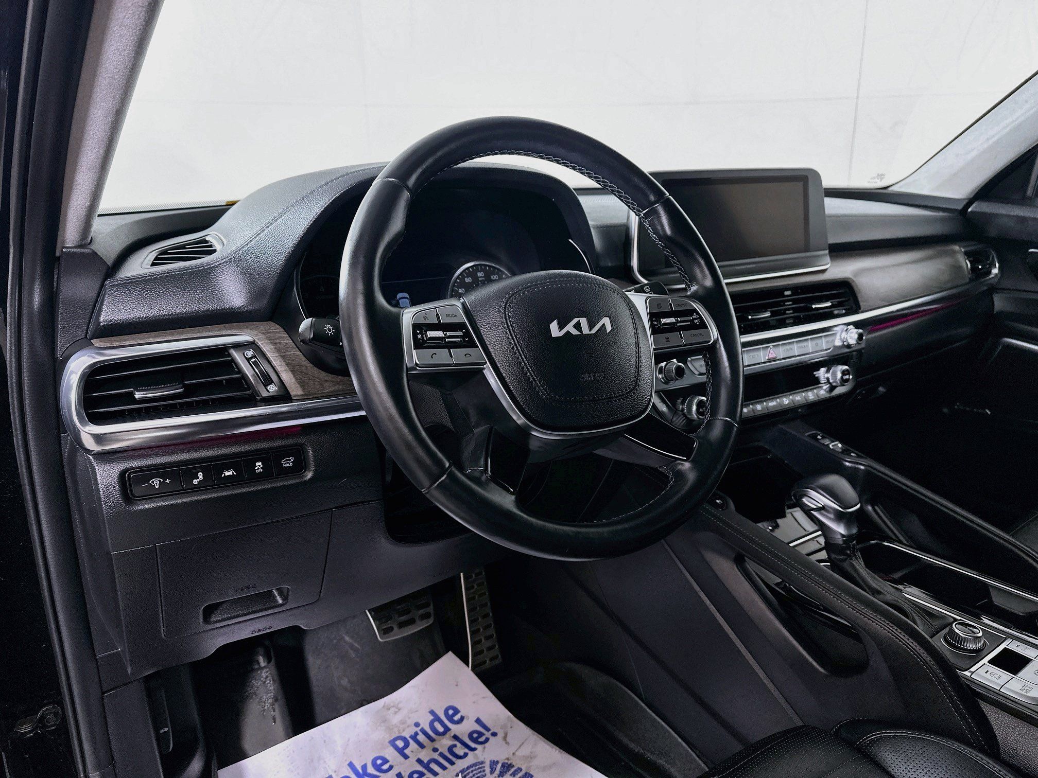 Certified 2022 Kia Telluride SX w/ SX Prestige Package AWD/4WD image 9