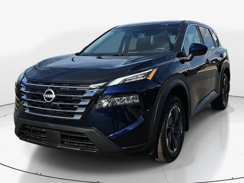 New 2026 Nissan Rogue SV FWD image 10