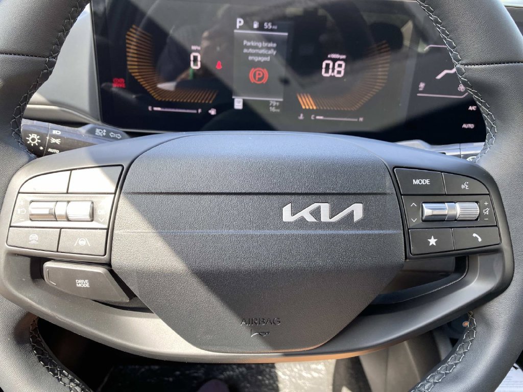 New 2026 Kia K4 EX FWD image 10