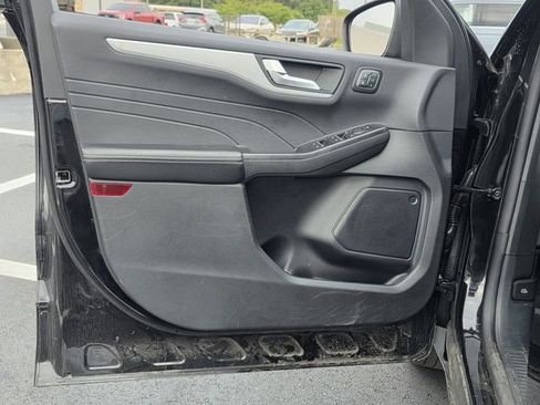 Certified 2025 Ford Escape Platinum AWD/4WD image 15