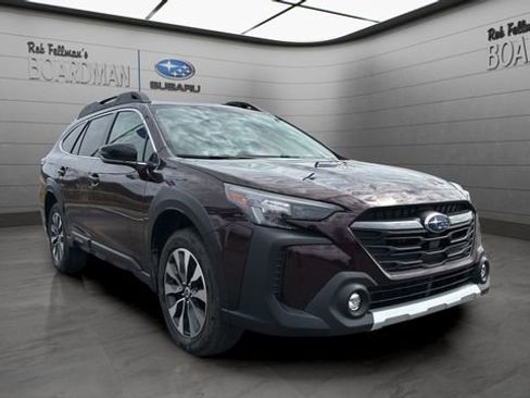 Used 2023 Subaru Outback Limited image 2