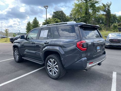Used 2026 Toyota 4Runner Limited AWD/4WD image 5
