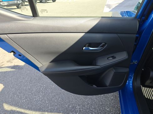 Used 2023 Nissan Sentra SV image 14