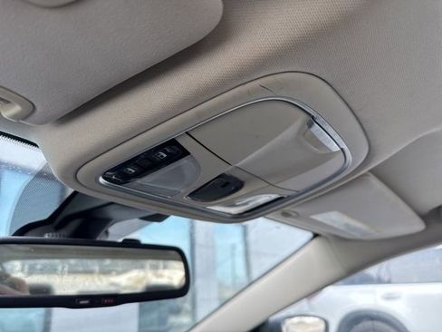 Used 2015 Chrysler 200 C w/ Navigation & Sound Group I image 8