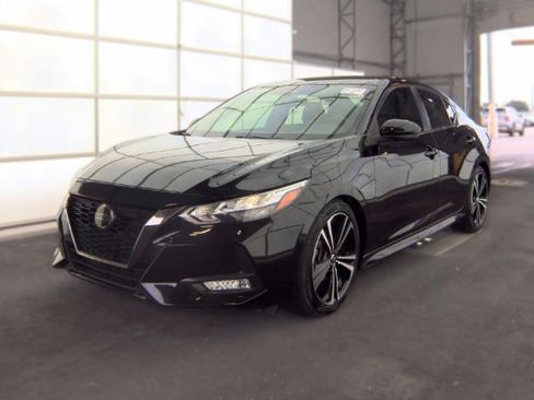 Used 2021 Nissan Sentra SR FWD image 3