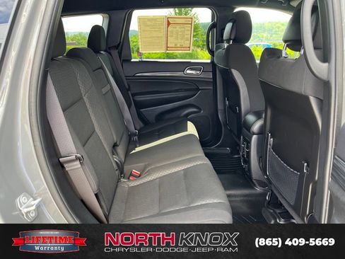 Used 2021 Jeep Grand Cherokee Freedom Edition AWD/4WD image 20