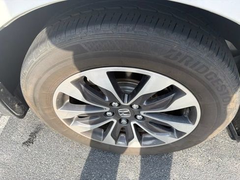 Used 2024 Honda Odyssey EX-L image 7