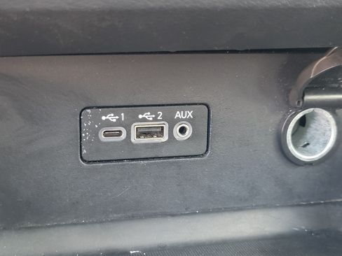 Used 2024 Nissan Altima 2.5 SV FWD image 29