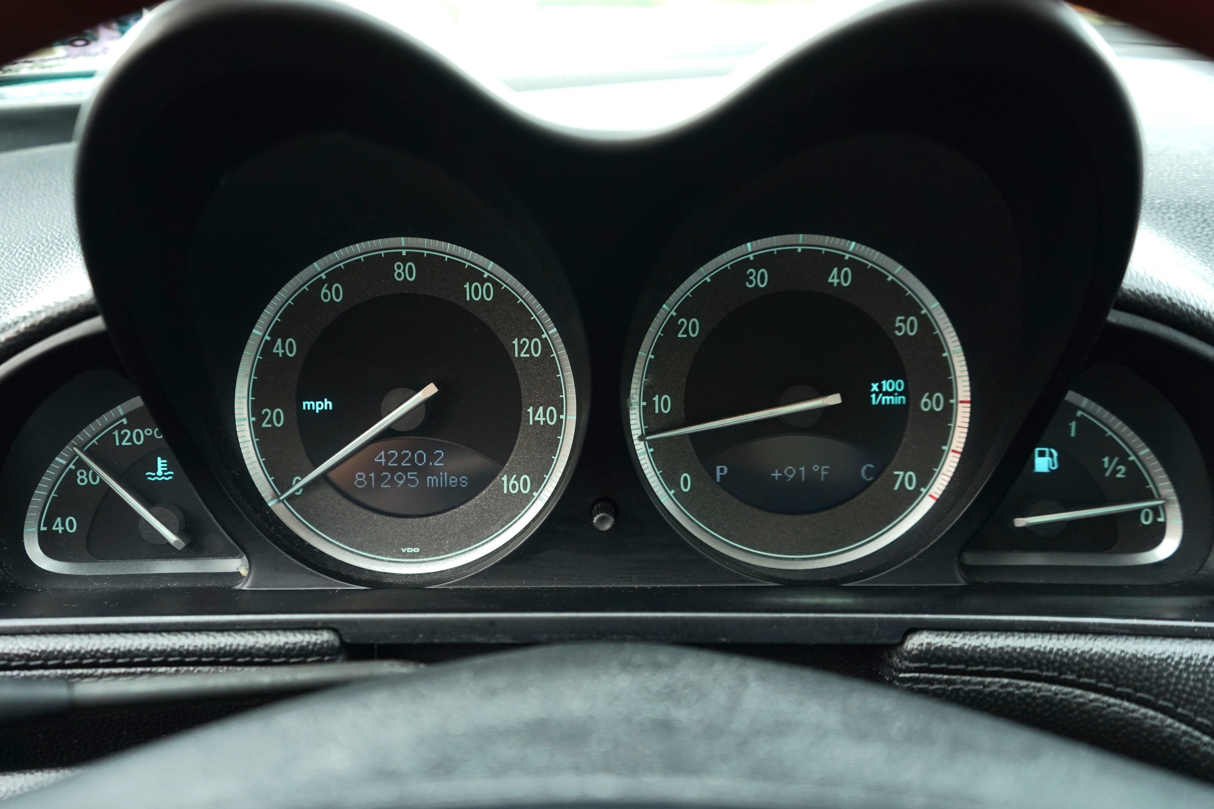 Used 2005 Mercedes-Benz SL 500 image 23