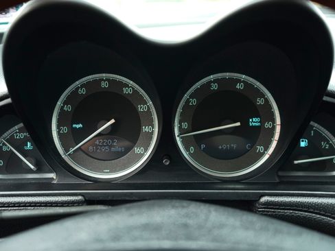 Used 2005 Mercedes-Benz SL 500 image 23