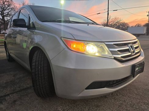 Used 2012 Honda Odyssey EX-L image 26