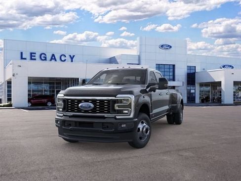 New 2026 Ford F350 Platinum AWD/4WD image 2