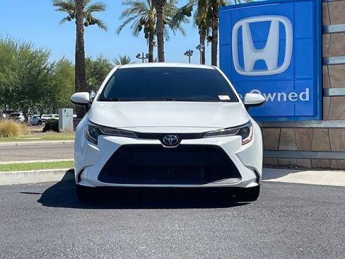 Used 2021 Toyota Corolla LE w/ Carpet Mat Package (TMS) FWD image 3