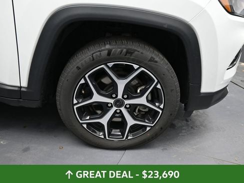 Used 2025 Jeep Compass Limited AWD/4WD image 20