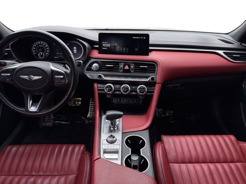 Used 2023 Genesis G70 2.0T w/ Sport Prestige Package image 10