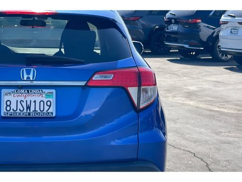 Used 2019 Honda HR-V EX image 16
