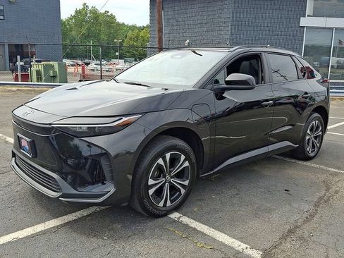 Certified 2024 Toyota bZ4X AWD w/ Weather Package image 2