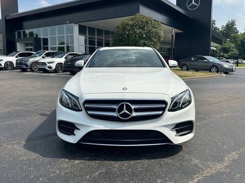 Certified 2017 Mercedes-Benz E 300 4MATIC image 3