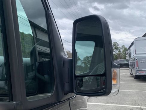 Used 2024 Mercedes-Benz Sprinter 3500 image 22