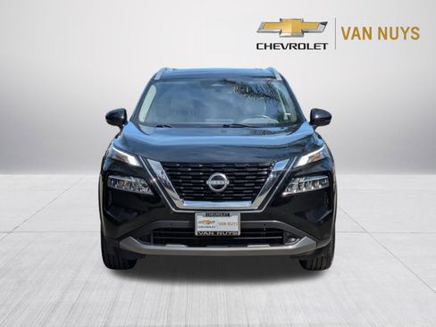 Used 2023 Nissan Rogue SL w/ SL Premium Package FWD image 2