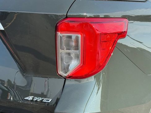 Certified 2023 Ford Explorer XLT w/ Equipment Group 202A AWD/4WD image 31