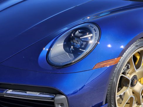 Used 2021 Porsche 911 Turbo S image 12