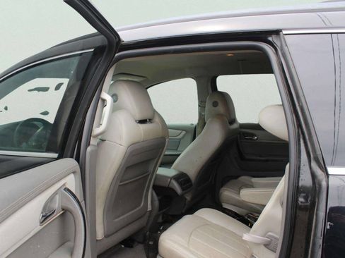 Used 2016 Chevrolet Traverse LTZ AWD/4WD image 7