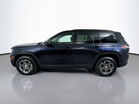 Used 2023 Jeep Grand Cherokee Trailhawk w/ Luxury Tech Group III AWD/4WD image 9