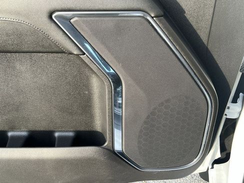 Used 2024 Chevrolet Silverado 1500 LT Trail Boss image 23