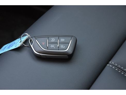 New 2026 Cadillac Optiq Luxury 1 w/ LPO, Floor Liner Package AWD/4WD image 34