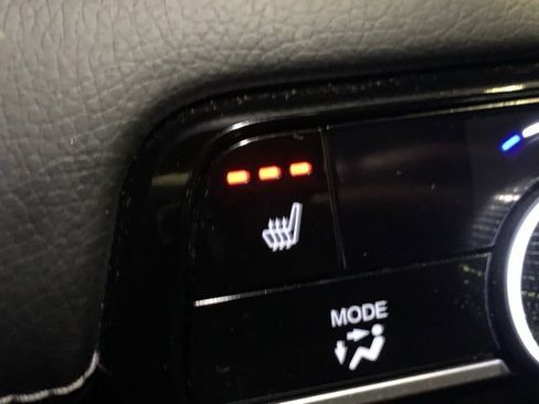 Used 2023 Honda Pilot EX-L image 16