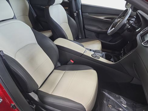 Certified 2025 INFINITI QX55 Essential AWD/4WD image 10