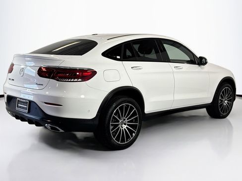 Certified 2022 Mercedes-Benz GLC 300 4MATIC Coupe image 5