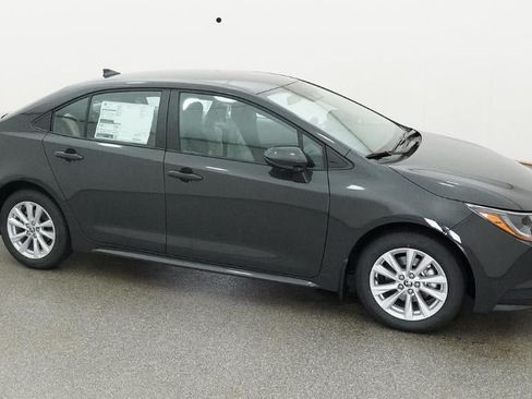 New 2026 Toyota Corolla LE FWD image 12