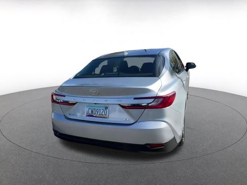 Used 2025 Toyota Camry LE image 14
