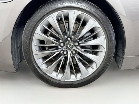 Used 2020 Lexus LS 500 image 14