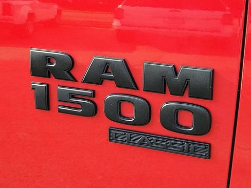 Used 2024 RAM 1500 Warlock RWD image 9