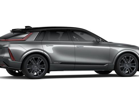 New 2026 Cadillac Lyriq V AWD/4WD image 40