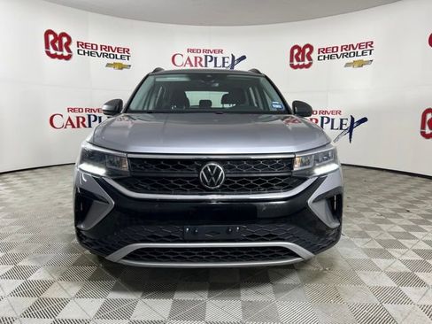 Used 2024 Volkswagen Taos S image 2